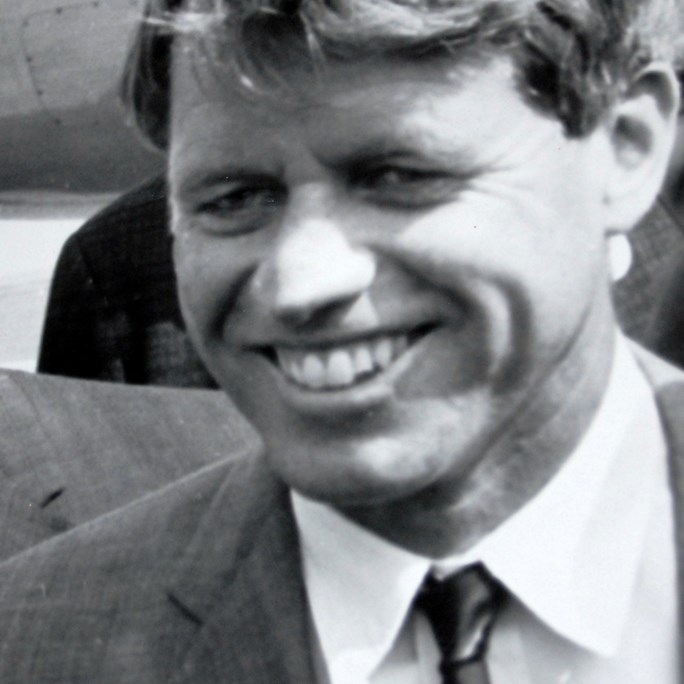 Robert Kennedy ble skutt i Los Angeles den 5. juni 1968. Men av hvem? 